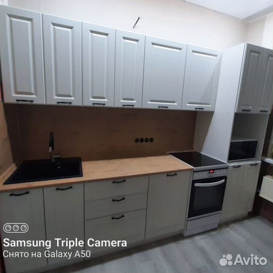 Продается кухонный гарнитур