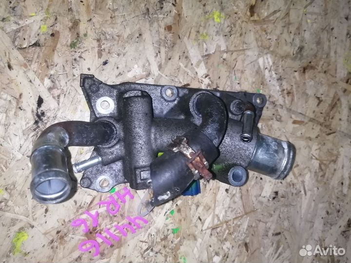 Фланец системы охлаждения nissan tiida 1.6 hr16de