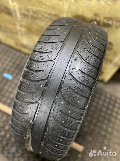 Bridgestone Ice Cruiser 7000 225/55 R17