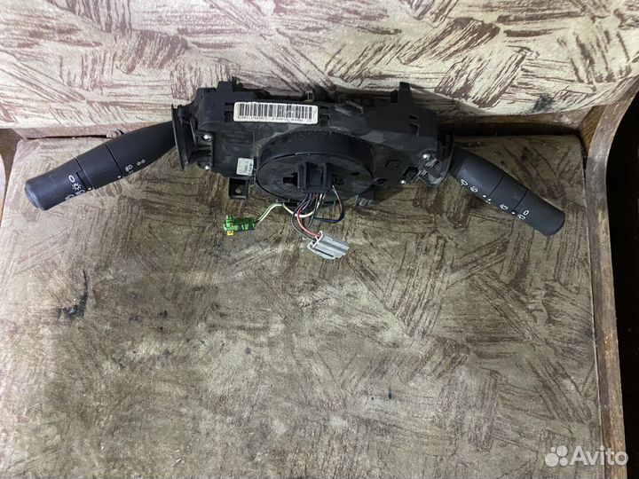 Renault megane 2 подрулевой перекючатель