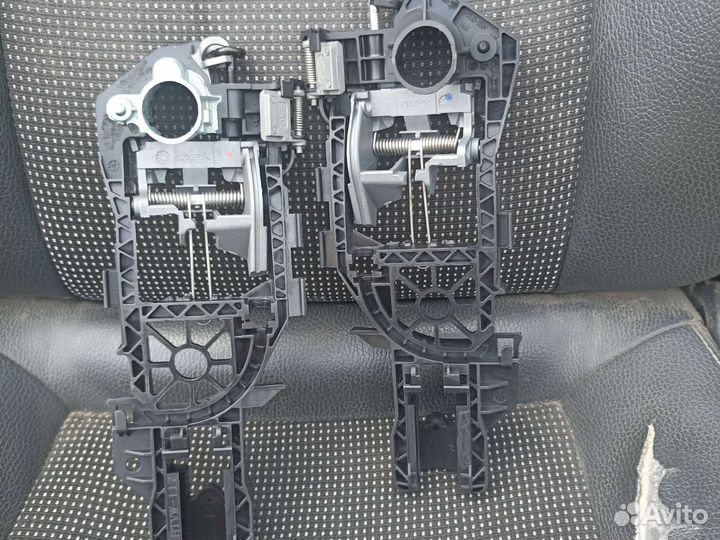 Volkswagen passat b6.CC.скилед ручки водителя