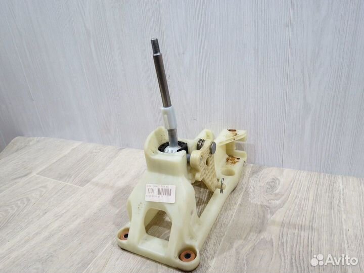 Кулиса кпп Kia Rio 3