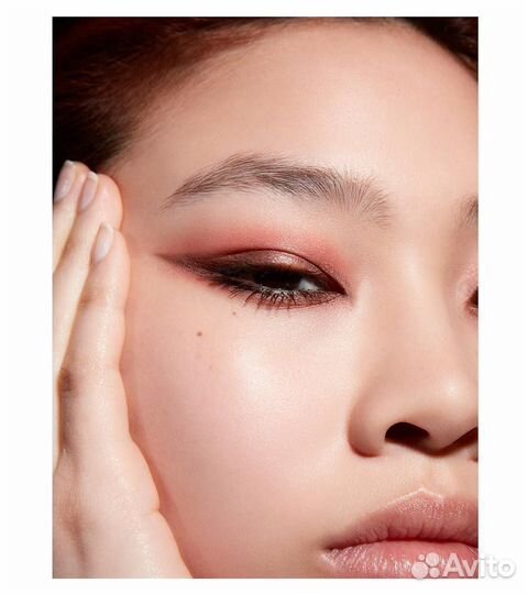 Тени для век chanel