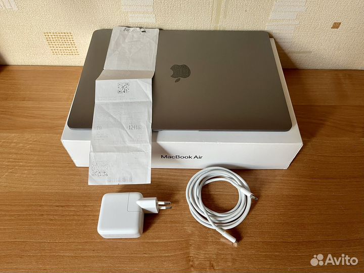 MacBook air 13 m1 8/512 чек