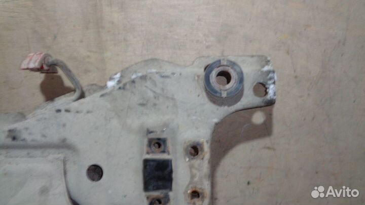 Балка подмоторная Mazda 3 (BK)