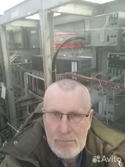Инженер наладчик в электролаборатории