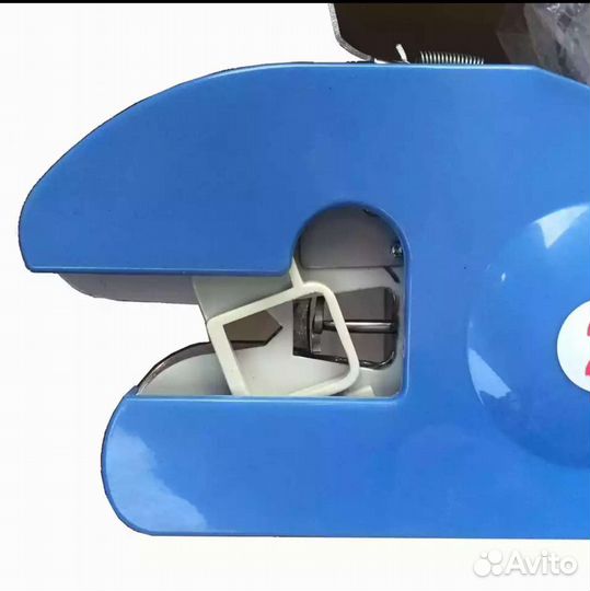 Упаковочный аппарат для скручивания хлеба и т.д