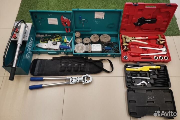 Аренда сантехнического инструмента. Rehau, valtec