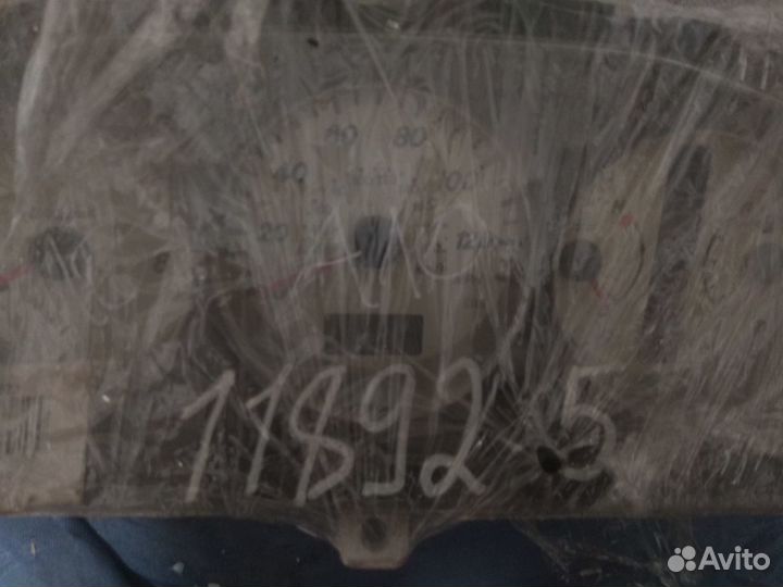 Панель приборов Mitsubishi Lancer 9 (2000-2010)