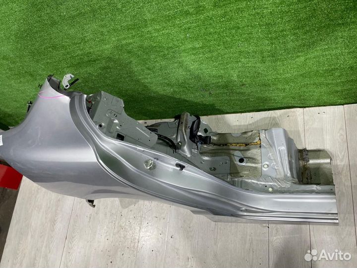 Четверть задняя правая Honda Civic 4D