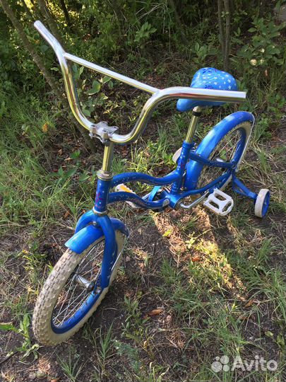 Двухколесный велосипед с доп.колесиками