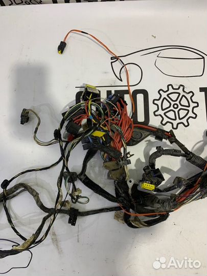 Проводка салона Nissan Terrano D10 K4MA606 2014