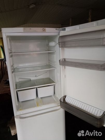 Холодильник бу, под ремонт