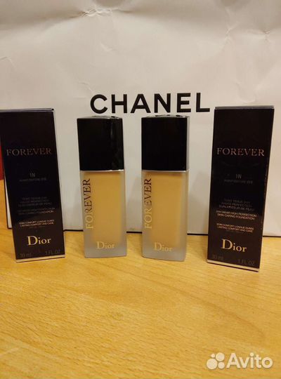 Тональный крем Dior forever