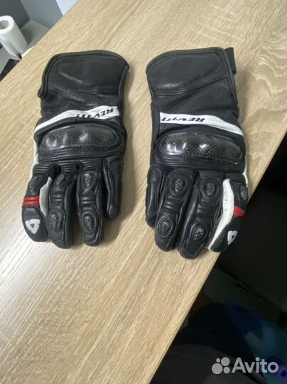 Перчатки для мотоцикла