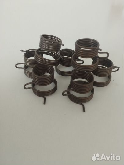 Возвратная пружина дроссельной заслонки 03F133062B