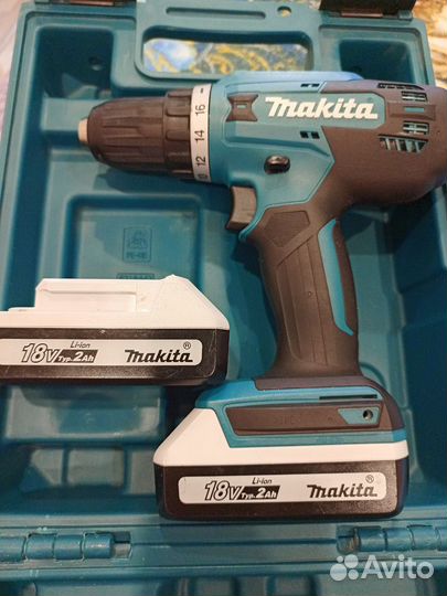 Шуруповерт makita