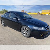 Honda Accord 2.4 MT, 2004, 382 000 км, с пробегом, цена 900 000 руб.