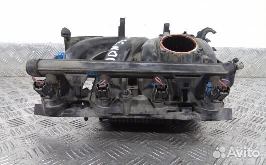 Впускной коллектор бензиновый volkswagen golf 5 (J