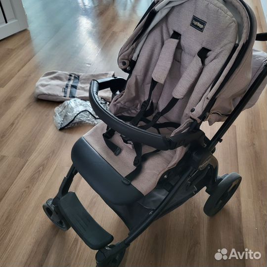 Прогулочная коляска peg perego book