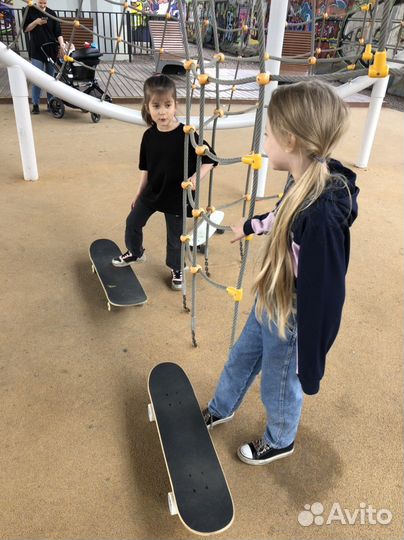 Инструктор/тренер по скейтборду, сноуборду