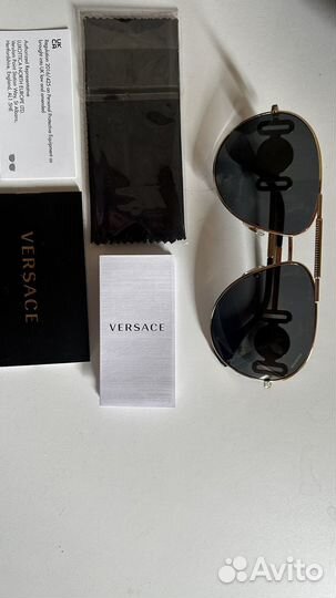 Солнцезащитные очки versace medusa