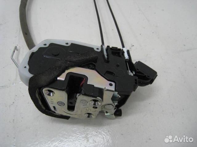 Замок двери передней левой Nissan Almera G15