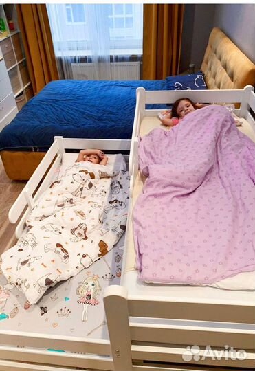Кровать выкатная для двоих