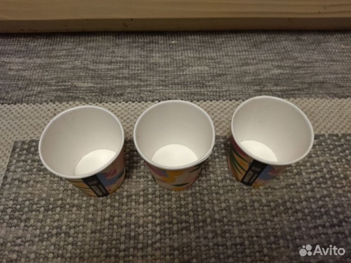 Бумажные стаканы