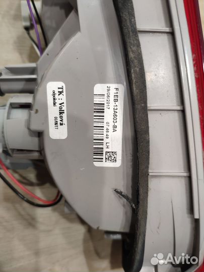 Фонарь задний левый внутренний Ford Focus 3