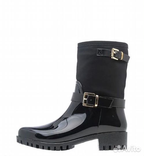 Резиновые сапоги