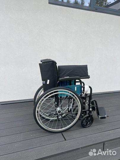 Коляска инвалидная