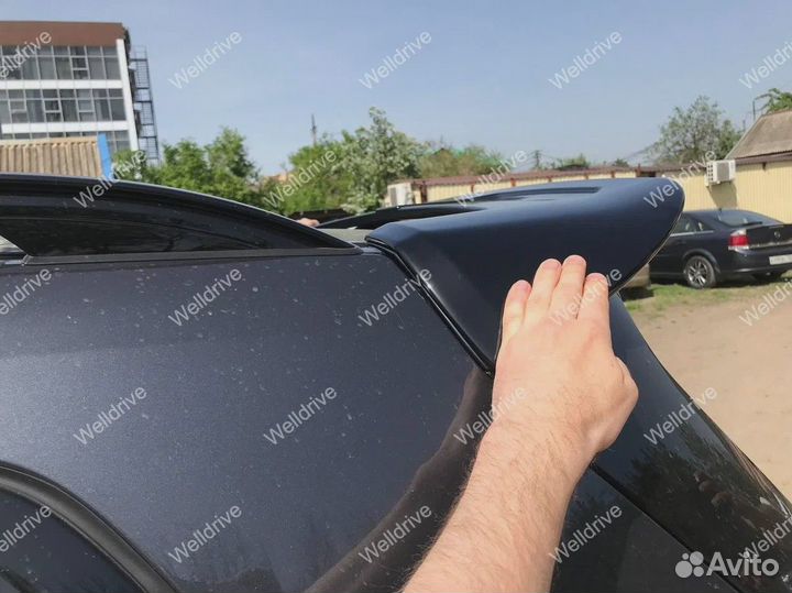 Спойлер верхний BMW X7 G07 черный глянец