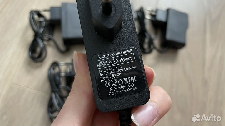 Оптом от 10шт 9V 2A новые блоки