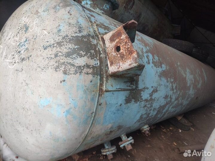 Воздухосборник В-10