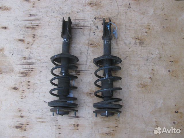 Передние стойки Mitsubishi Lancer 9 CS