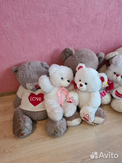 Большие плюшевые медведи
