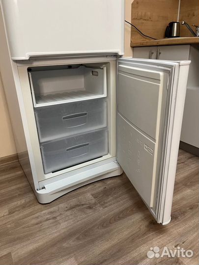 Холодильник indesit no frost