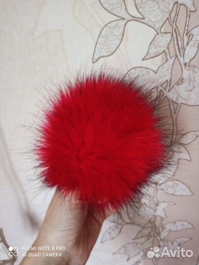 Помпоны новые