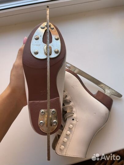 Коньки для фигурного катания