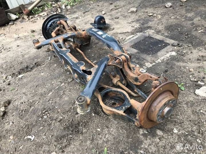 Подрамник задний Skoda Superb 3T 2.0 clja TDI 2012