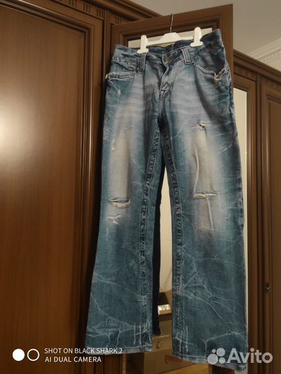 Джинсы мужские