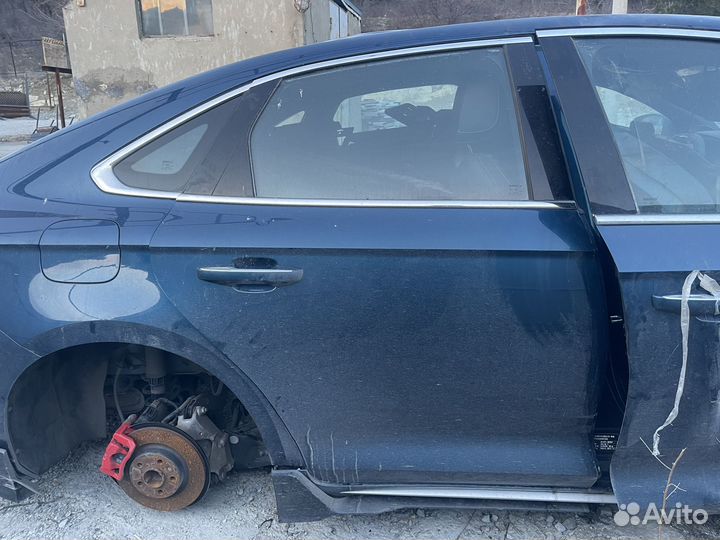 Geely Preface 2.0 AMT, 2023, битый, 27 000 км