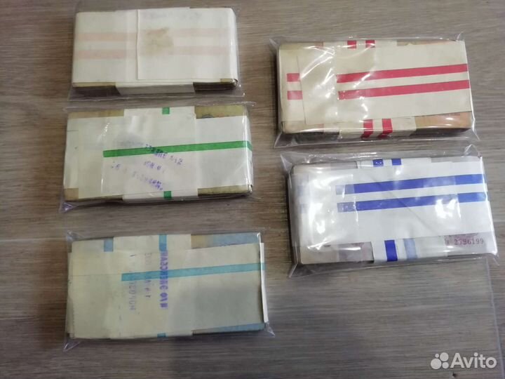 5разных Банковских пачек СССР 61г в целых лентах