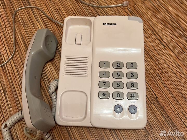 Телефонный аппарат Samsung