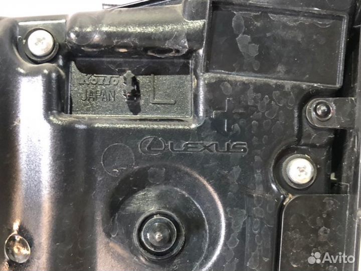 Стоп-сигнал задний левый Lexus Rx 450 H GYL25