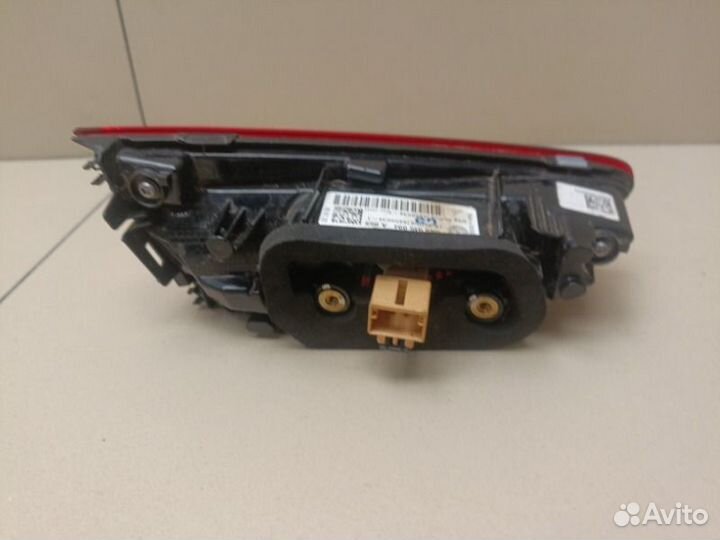 Фонарь внутренний задний правый Volkswagen Polo