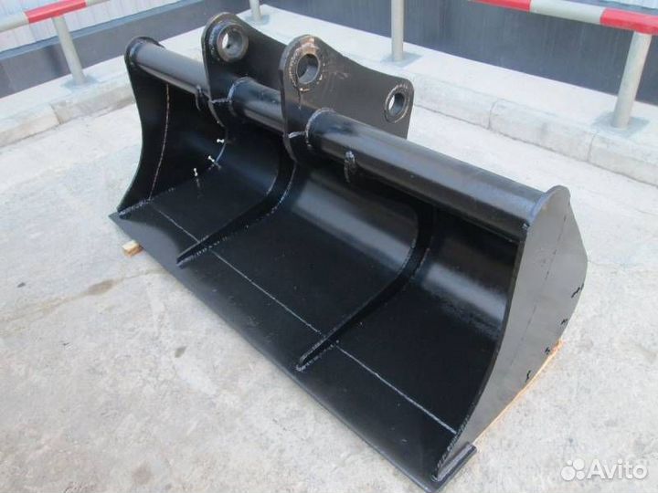 Планировочный для экскаватора New holland 200