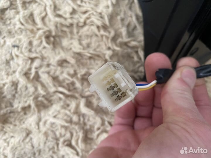 Боковые зеркала митсубиси L200 IV