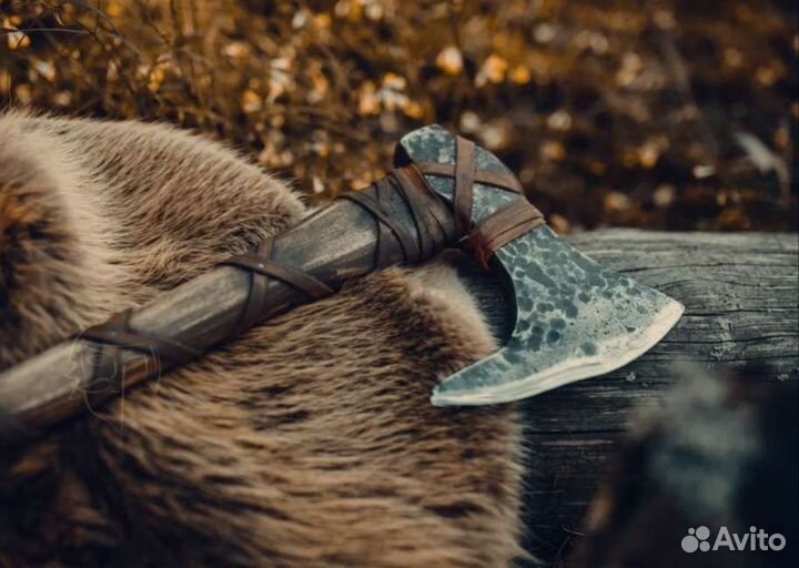 Кованый топор Рагнара Викинга